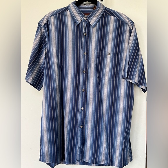 Basic Options Mens Short Sleeve Button Shirt | L - Picture 1 of 3